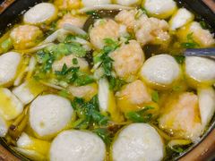 虾滑鱼丸菌菇汤-鲜螺湾(鹏欣丽都店)