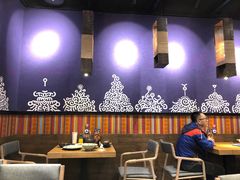 大堂-麦麦山云南菜(复地活力城店)