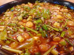 原汤碟-三道苗苗鱼·美蛙黄辣丁(八里店)