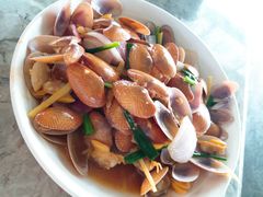 -四川小胡子海鲜(丁村万人海鲜广场店)