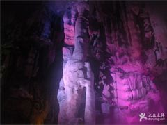 -宝晶宫旅游景区