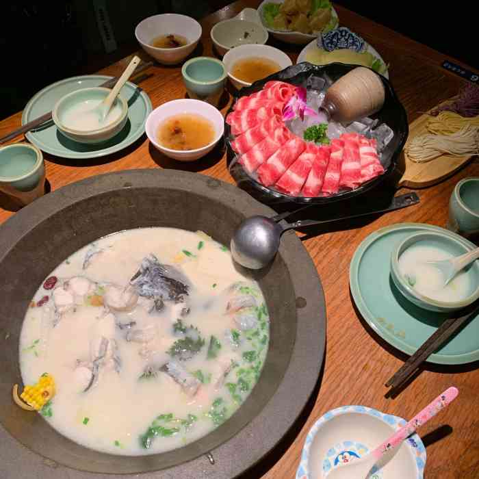 鲜潭蒸汽石锅鱼(和谐广场店)-"「青椒紫苏锅」其实我没有吃出啥青椒