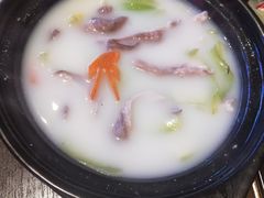 -钳真多钓虾馆·小龙虾海鲜烧烤(九六广场店)