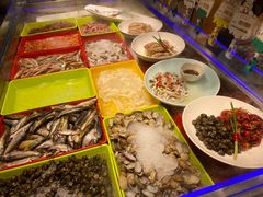 -头上红煨盐鸡·非遗院子餐厅
