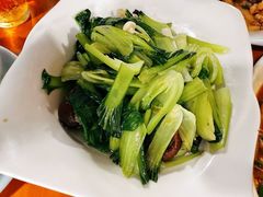 -凤嫂农家乐(梁弄店)