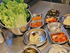 -哈哈碳都·牛肋条无限自助烤肉(台江万达店)