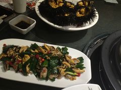 -马路边上·小海鲜烧烤(八一路店)