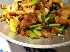 -卢大鲜鱼头捞饭(美利广场店)