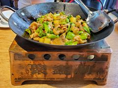 -聚鑫朋酸菜肥肠(文艺路口店)