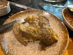 -顶顶汤火牛排火锅·经典铜锅涮肉