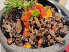 黑松露松茸石锅烧饭-熹素·鲜美素食Vegetarian (天河领展店)