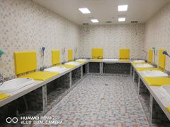 -小泳士游泳训练基地(芥园西道店)