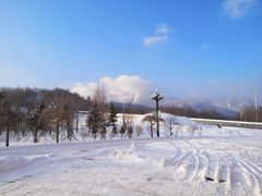 -亚布力新体委滑雪场
