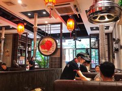 大堂-极简·炭火烤肉主题餐厅·龙虾烧烤·烤羊排(宝龙店)