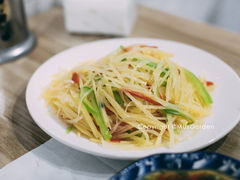 双椒土豆丝-老街无刺鲫鱼