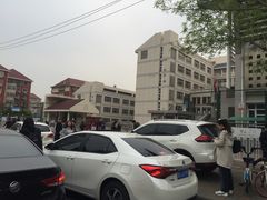 -天津大学附属中学