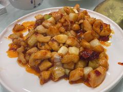 -鑫巴蜀小镇 · 水煮鱼专研店(玉桥店)