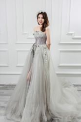 -伯瓷皇后婚纱艺术空间