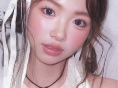 -金夫人化妆摄影职业培训学校