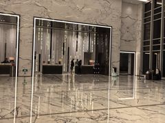 -上海宝华万豪酒店