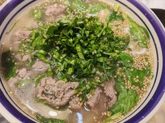 -云阿蛮云南生烫牛肉米线(奉贤路店)