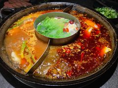 -渝涯重庆豆花老火锅(中赢国际店)