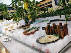 -川骄海鲜自助(王府井奥莱UP TOWN店原世界之花店)