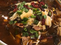 -侬佳蒸菜馆(听潮店)