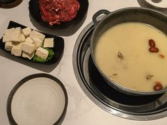 -汤宴·参须肚包鸡(南京路店)