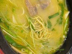 -妈妈故事米线(市府恒隆店)