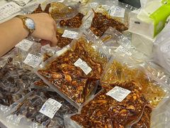 -鑫记婆婆兔·成都特产·兔头手撕兔(太古里店)