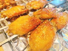 蜜汁鸡翅-冰城小镇音乐串吧·聚会餐厅(百子湾店)