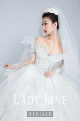 -Lady  Jane高端婚纱礼服馆