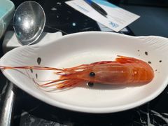 -淡尾·海鲜自助概念餐厅(虹桥南丰城店)