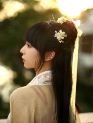 -一揽芳华汉服旗袍体验馆(拙政园店)