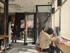 -星巴克臻选(威海威高广场店)