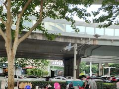 -老街烧烤大排档·地道湖北菜·龙虾馆(汉口火车站店)