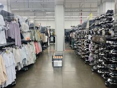 -迪卡侬(袁家岗店)