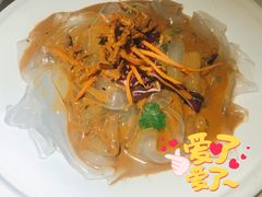 招牌手工大拉皮-关东小磨东北菜(上海长风大悦城店)