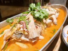 冬阴功汤鲈鱼-金厨泰国餐厅·全泰籍厨师料理(拱北店)