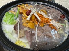 -九寨特色牦牛肉汤锅 羊肉汤锅