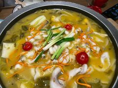 -山城外·非遗酸菜鱼(蜀都万达店)