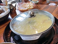-侠成水上农庄(工业大道店)