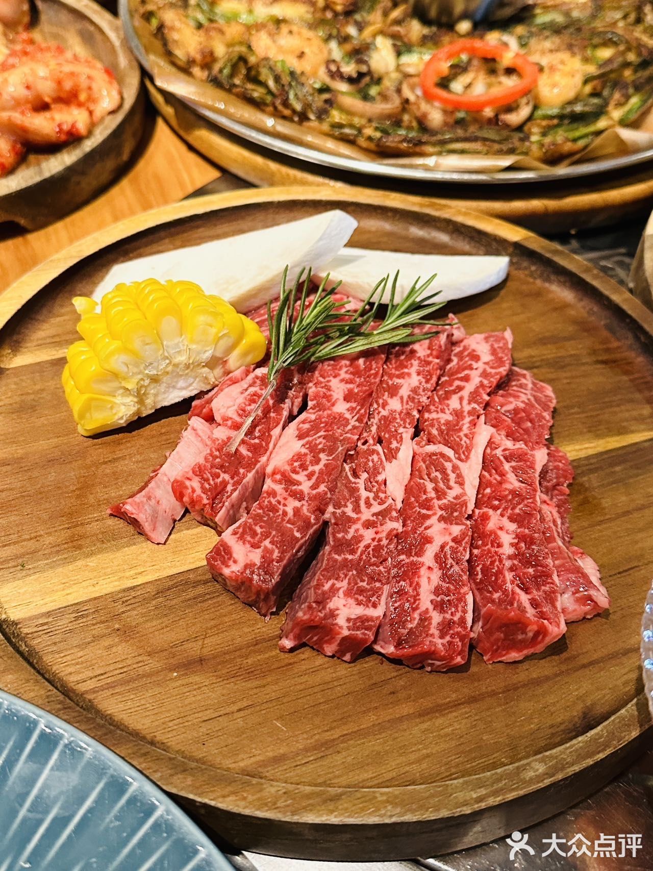 风靡韩国的烤肉店终于get了！