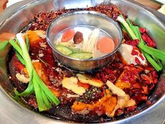 -周幺妹重庆老火锅(银泰城总店)