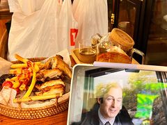 -大书房咖啡(中传国交店)