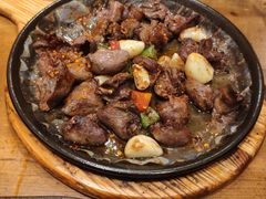 -老东镇啤酒屋海鲜加工·蒸汽海鲜·海鲜烧烤(台东店)