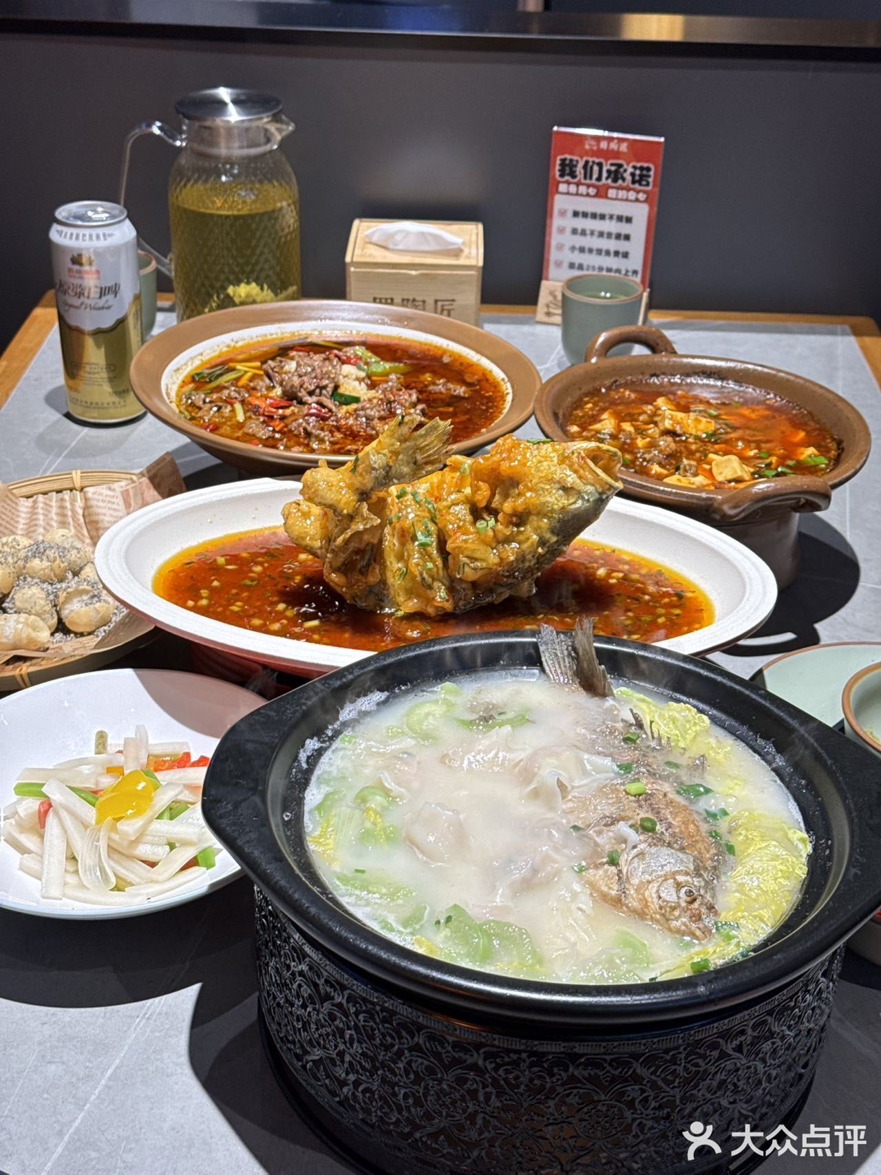 我仿佛穿越到了成都的老店吃砂锅菜，爱了爱了