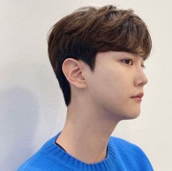 -变画·发型STUDIO