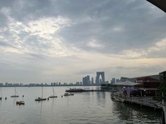 -岁粤Moon·湖景餐厅(月光码头店)
